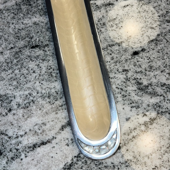 Julia Knight Classic 16" Hors D'oeuvres Tray in Snow - Picture 4 of 8